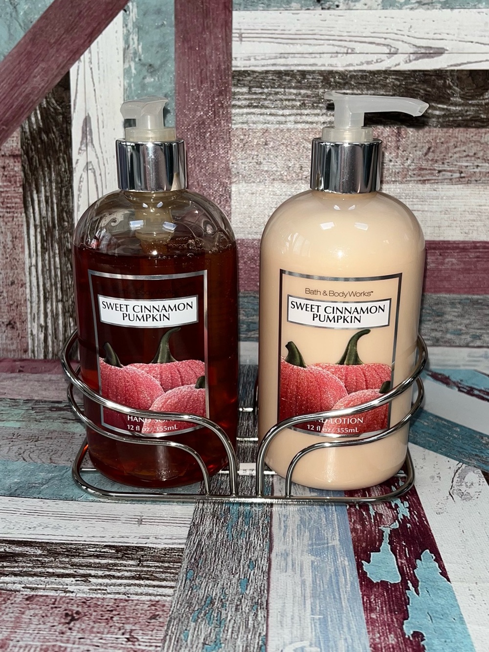 Bath & Body Works Sweet Cinnamon Pumpkin  Lotion, Hand Soap Set (2) NEW W/Caddy